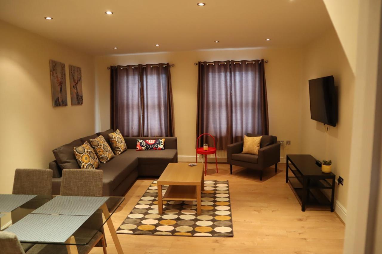 Parkview Apartments Windsor Luaran gambar